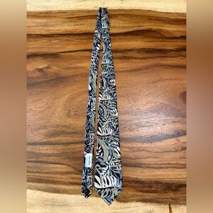 Floral Patterned Men's Tie
